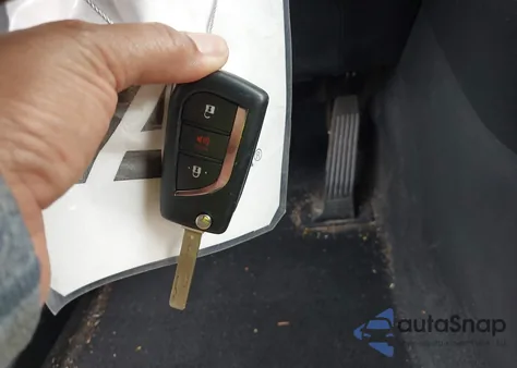 2019 Toyota Rav4 Le из США, поврежденный, VIN 2T3K1RFV7KW056934